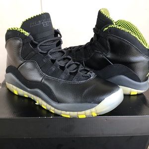 Jordan 10 retro “venom” green